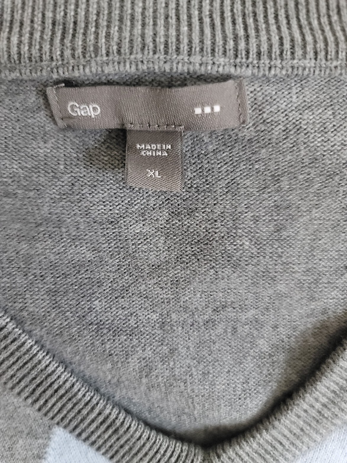 Gap Sweater Men XL Gray Pattern Pullover Long Sle… - image 3