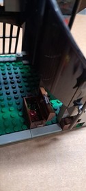 LEGO Castle: Dark Dragon's Den 6076 Complete w Minifigures & Instructions No Box