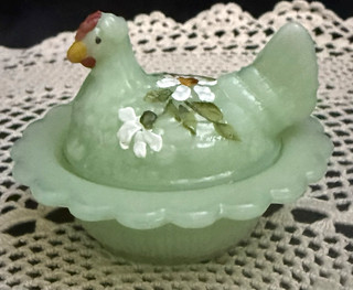 Mosser Jadeite Hen on Nest Salt Cellar Painted with Daisies & Signed B. Newton