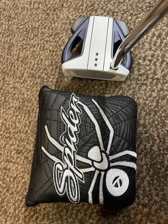 TaylorMade Spider EX NAVY WHITE golf Putter Head Cover Right
