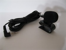 Microfono per bluetooth Alpine con attacco da 3,5 mm leggere l'articolo