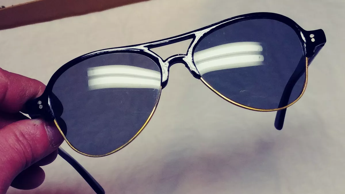 Vintage Excellent 2 Dot Amigo Sabre Sunglasses 6