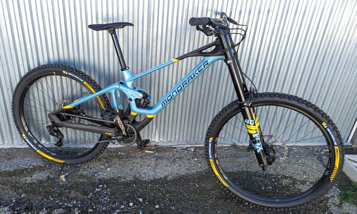 Mondraker Summum R carbon downhill bike large NEW