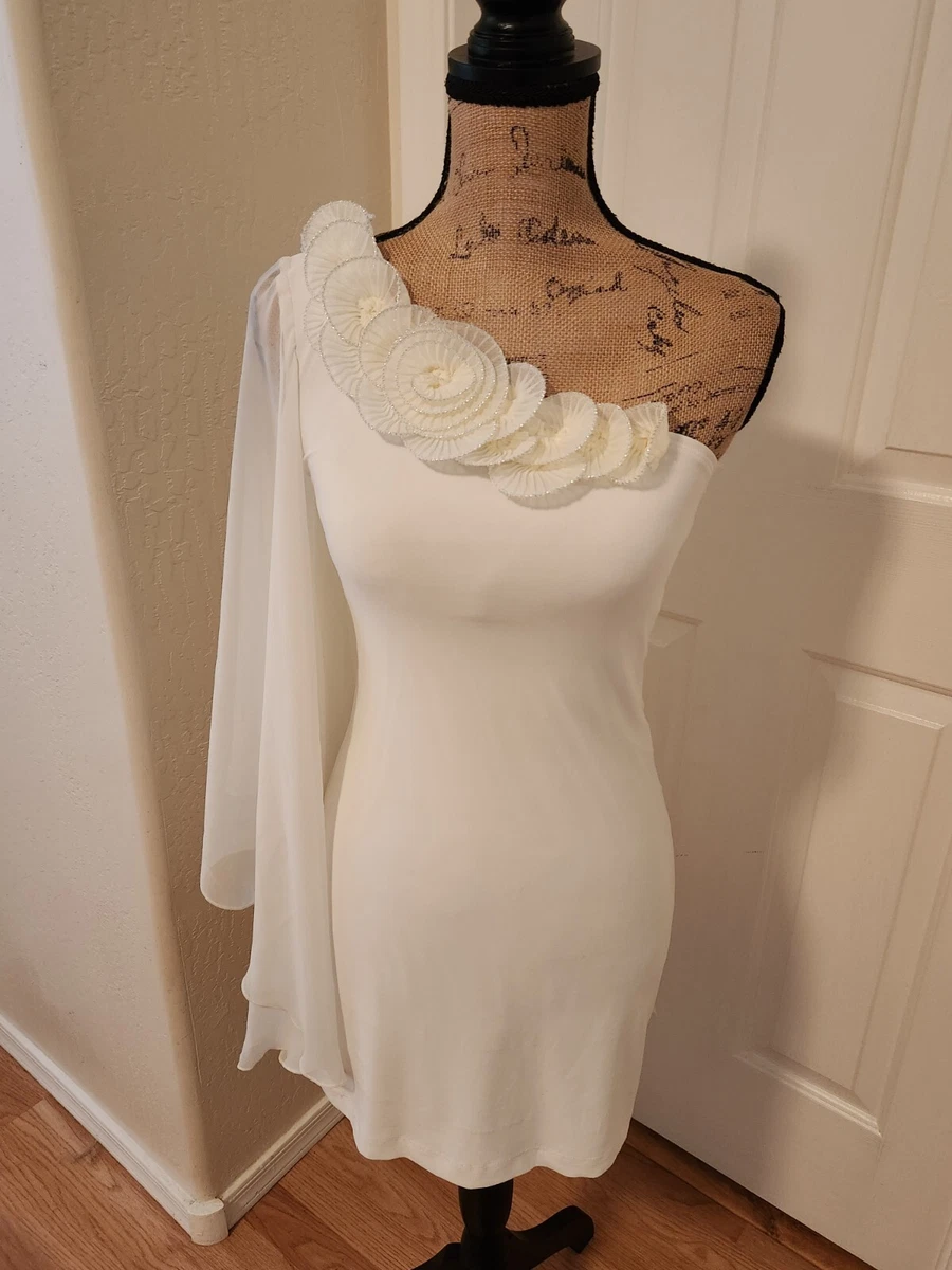 Windsor Women s Size 3 4 Cream Colored Asymmetrical Bodycon Dress