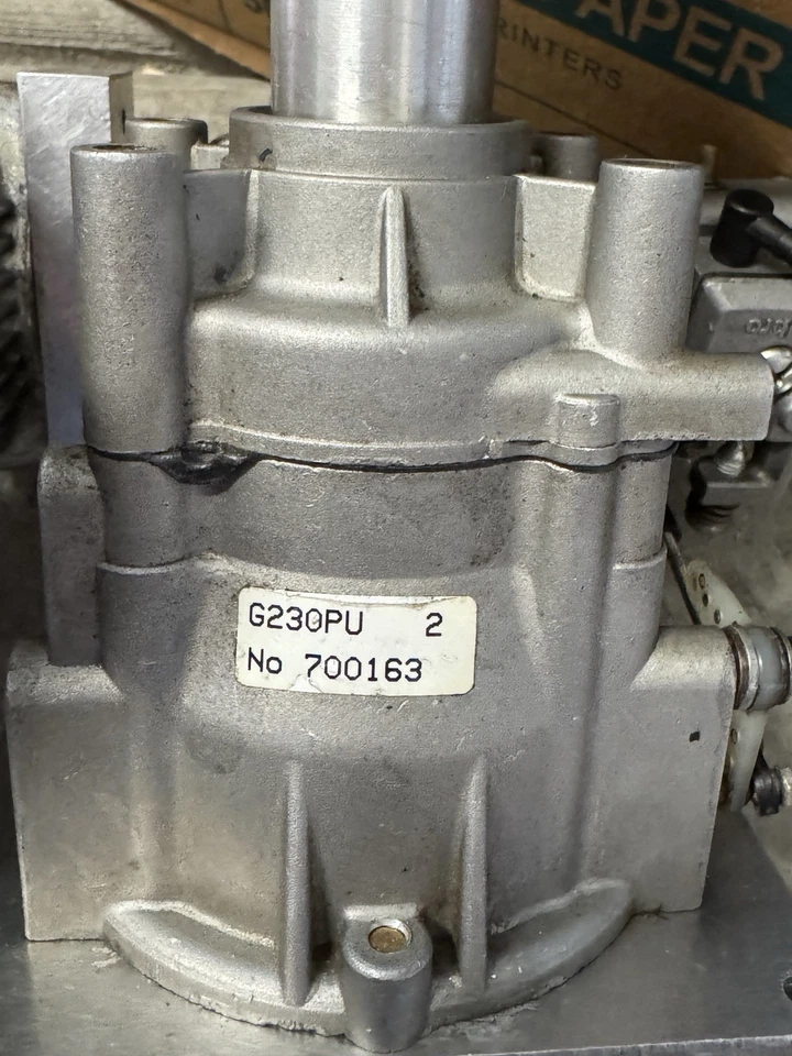 Zenoah G230PU 23cc 2-Stroke Gas Engine for RC Planes - Image 2 of 3