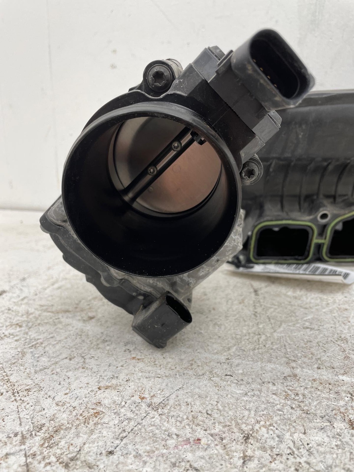 2016-2020 BENTLEY BENTAYGA INTAKE MANIFOLD LEFT ENGINE 07P133185 F *28K*
