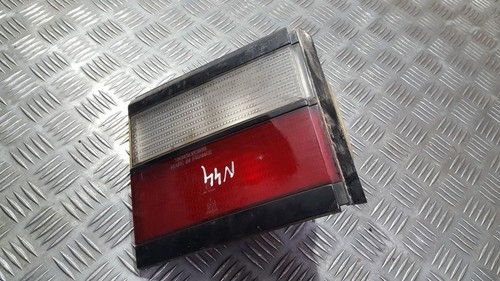 333945107 Heckleuchte komplett innen, Hinten Linke  Volkswagen Pa DE316025-64