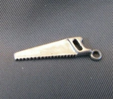 VINTAGE STERLING SILVER 3D WOOD HANDSAW CARPENTER SAW TOOL CHARM PENDANT 925