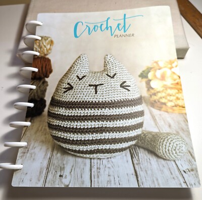 Boye 12 Month Crochet Planner (Spiral Bound) Boye Yarn Crafts/Simplicity
