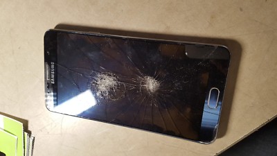 Samsung Galaxy Note5 SM-N920 - Verizon Cracked and no power AS IS #P9