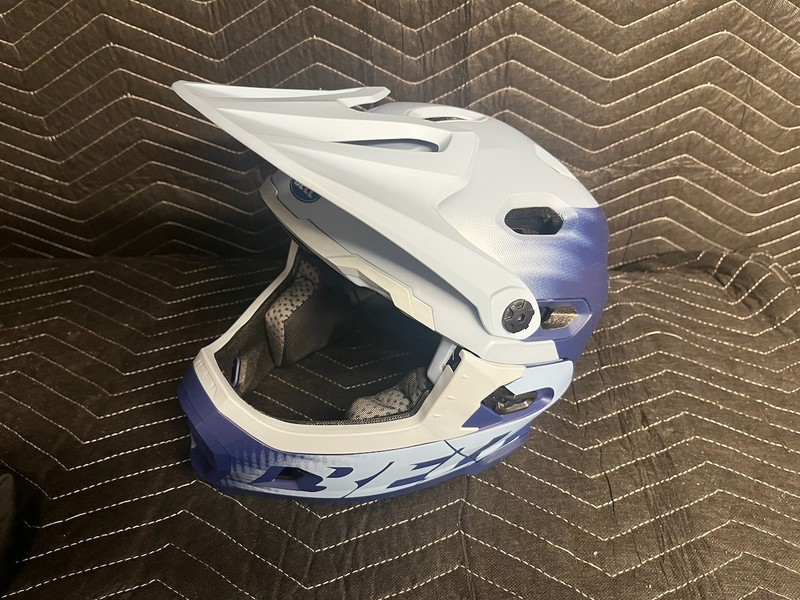 Bell Super DH Helmet. MIPS, White/blue. Large