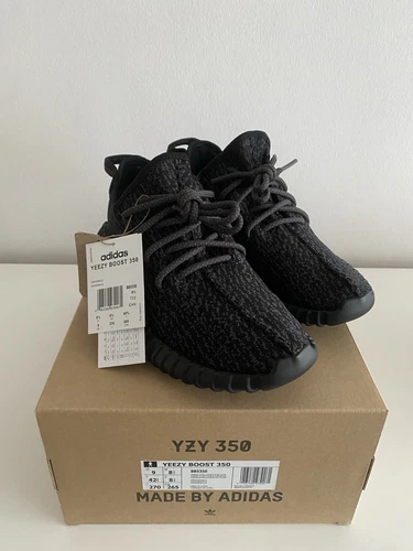 Adidas Yeezy 350 Pirate Black taglia 42 2 3 nuove confezione originale