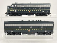 NIB Athearn Genesis HO Scale  Pennsylvania PRR #9764 F7 AB Set DC Powered
