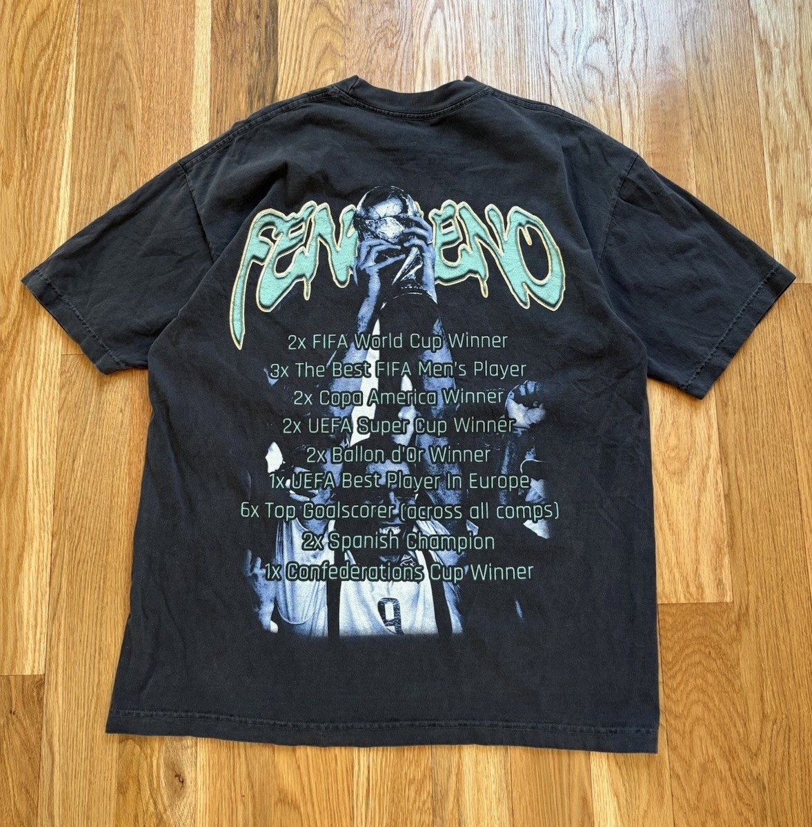 Calcio Mia Ronaldo Nazario El Fenomeno Brazil Blokecore Graphic T