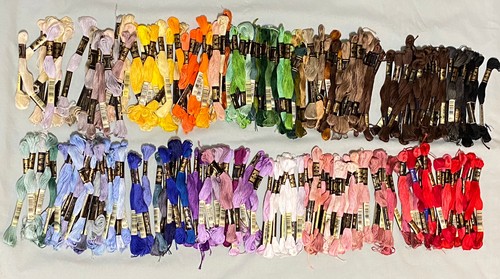 LOT 200 SKEINS DMC EMBROIDERY FLOSS THREAD Various Colors                     #3