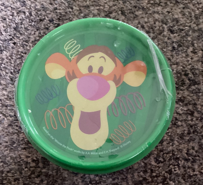 Disney Store Meal Time Fun Tigger acrylic round 3 stacking containers w/ lid NEW