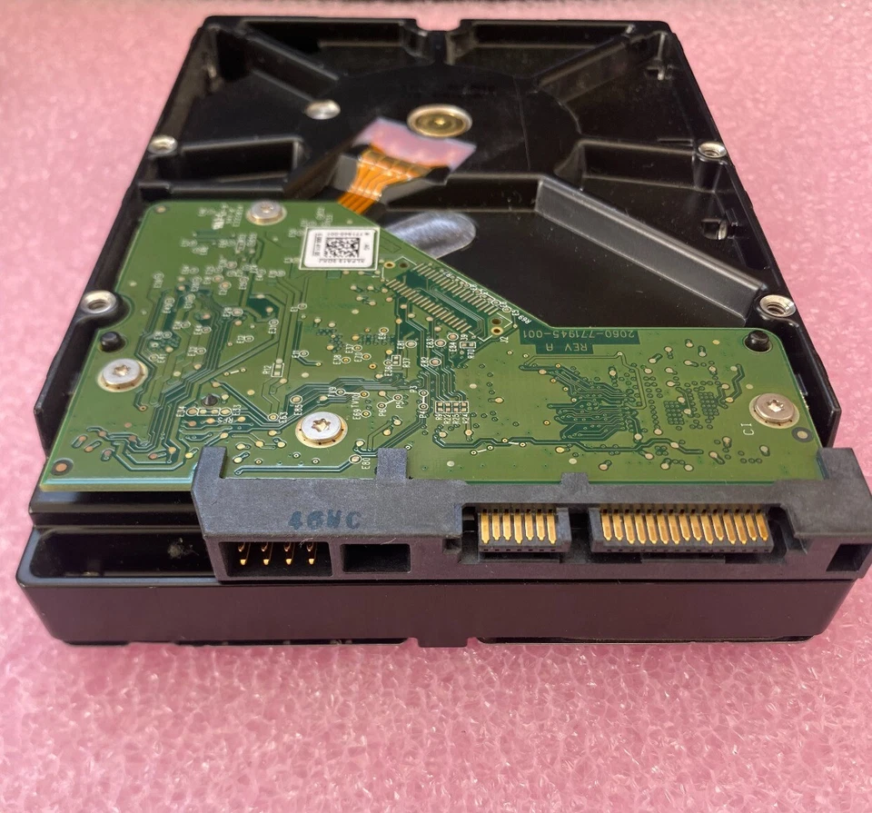 WD Green 3TB SATA 64MB Cache WD30EZRX WD30EZRX-00D8PB0 5400RPM 3.5" Desktop HDD - Image 2 of 2