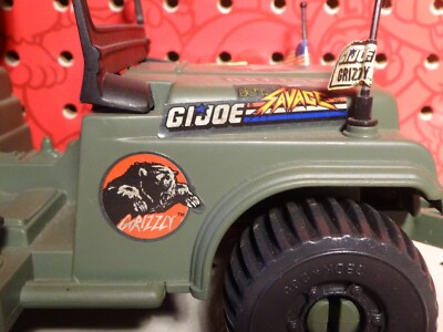 Vintage 1994 GI Joe Sargent Savage Grizzly Jeep CJ5 Hasbro Army