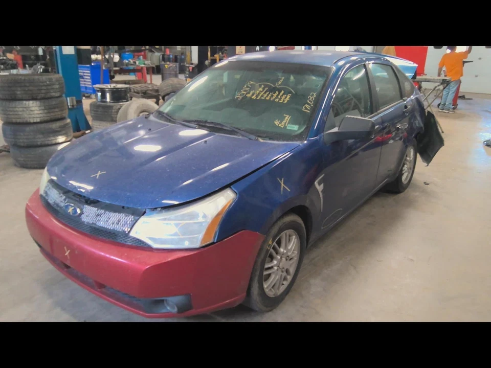 Used Front Left Seat Belt Front fits: 2008 Ford Focus bucket driver retractor Sd Foto 3 de 4