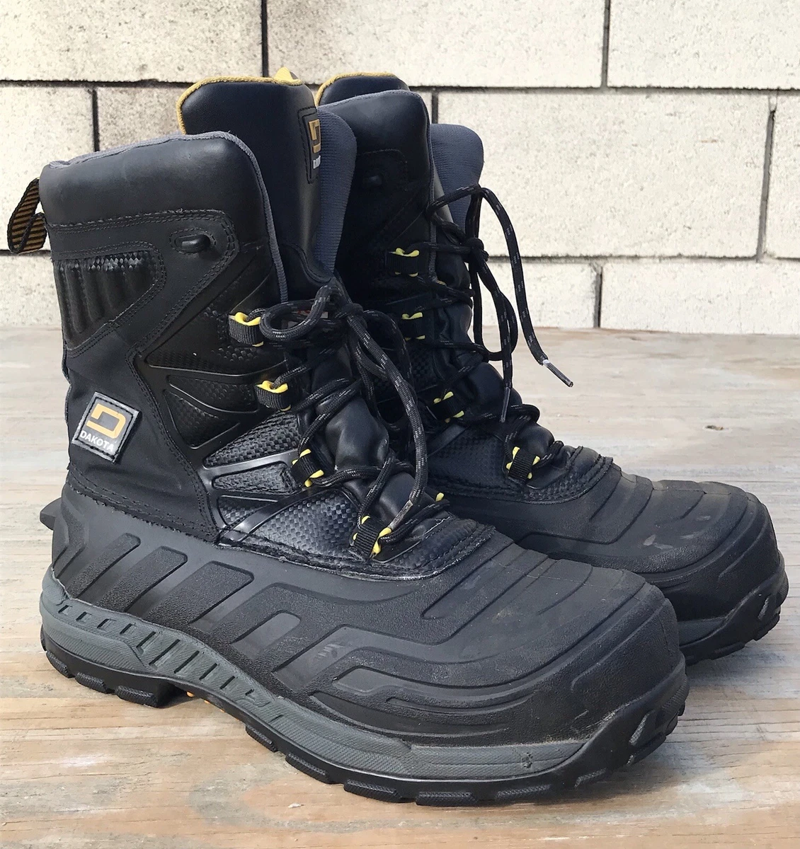 steel toe boots in snow