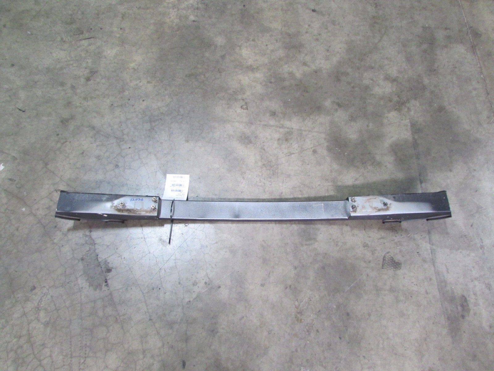 Maserati Coupe, Spyder, Rear Bumper Reinforcement, Used, P/N 66300700