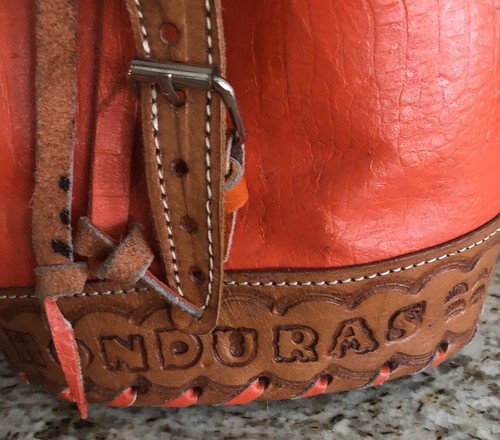 Handmade Small Leather Hand Tooled Draw String Flat Bottom Purse Honduras 7” X 8 - Picture 2 of 4