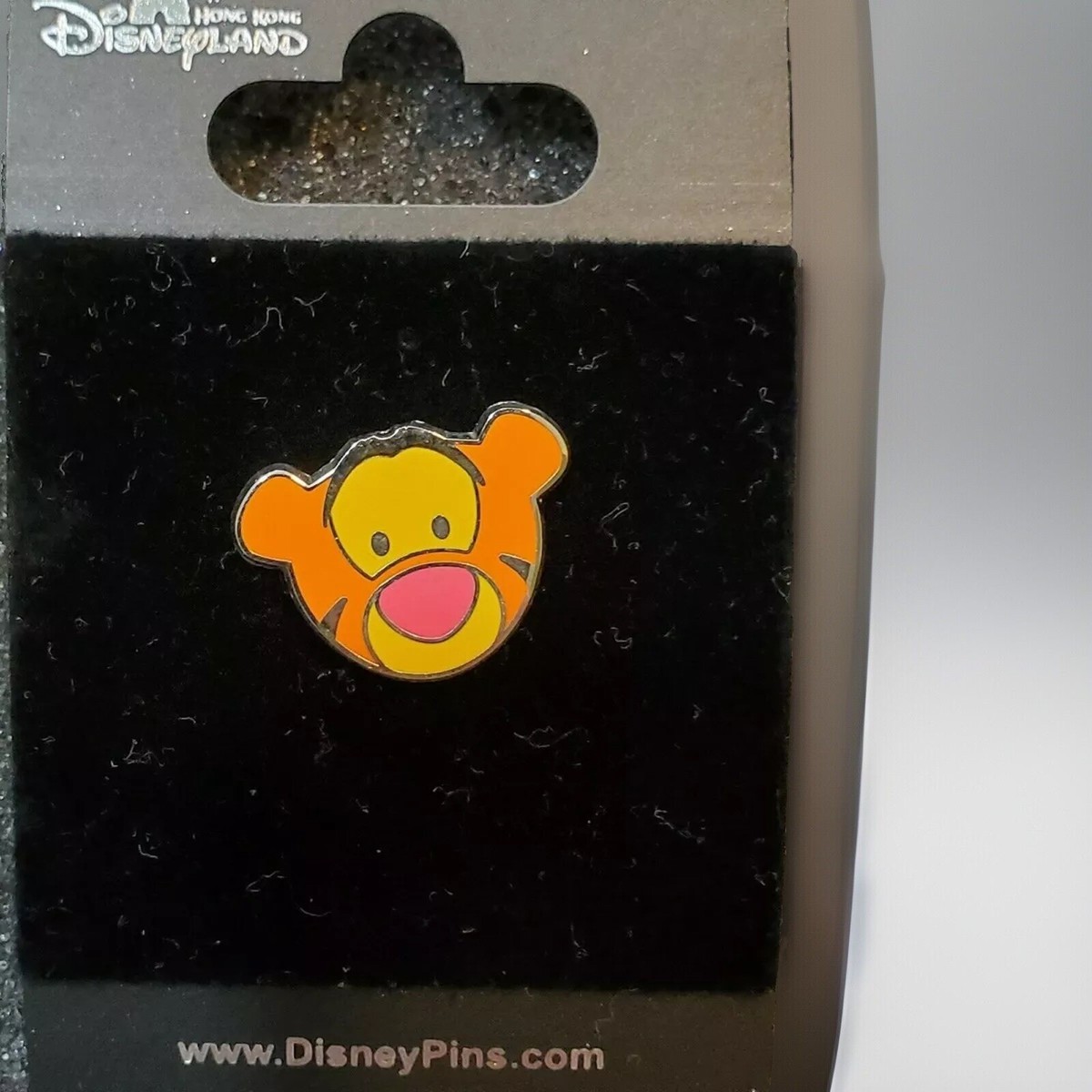 Tigger Disney pin 40957 Cute Characters Face winnie the pooh 100