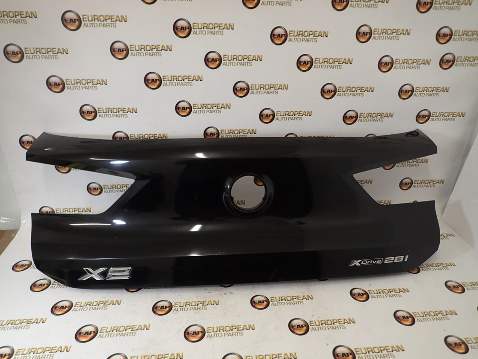 2017- 2019 BMW X2 F39 Tail Gate Lid Trunk Trim BLACK 7467655 - Изображение 3 из 4