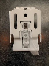 Hunter Douglas Metal Mounting Brackets Silhouette/Nantucket-each