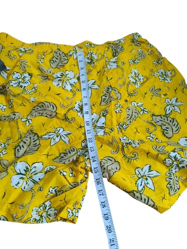 Pantalones cortos de baño florales amarillos para hombre St. John's Bay XL, nuevos con etiquetas - Imagen 8 de 8