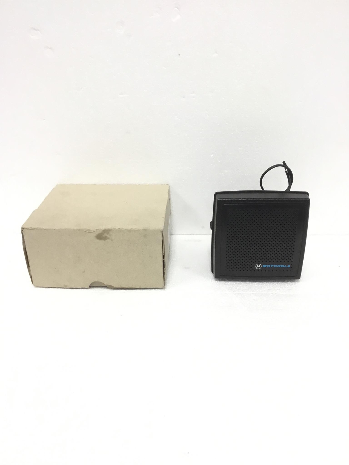 Motorola HSN4018B External Mobile Radio Speaker No Brackets for 