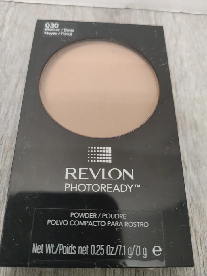 retired Revlon Photoready Blurring Powder, 030 Medium/Deep - Image 3 of 3