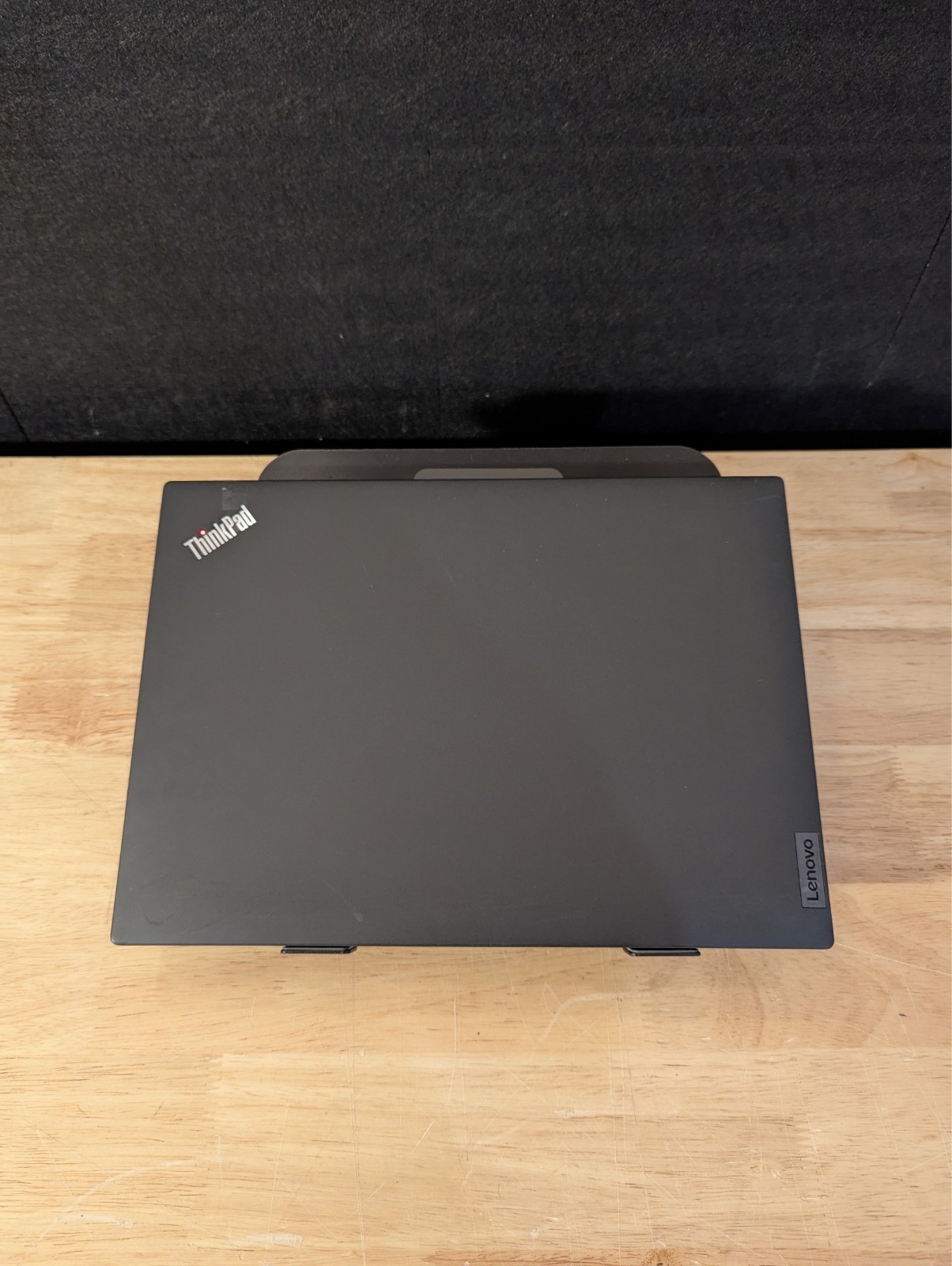 Lenovo ThinkPad T14, 14-Inch Laptop, with AMD Ryzen 5, 256 GB SSD (Solid State Drive), Windows 11 Pro