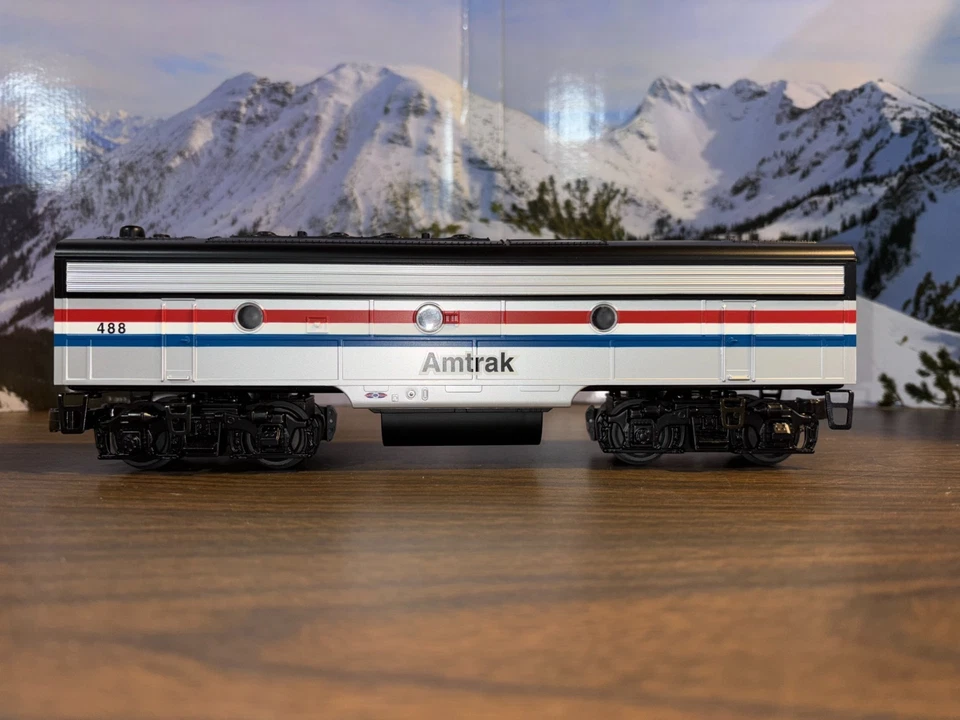Classic Williams O gauge F7-200B Amtrak Dummy B unit Numbered 488 with exc. box - Image 3 of 4