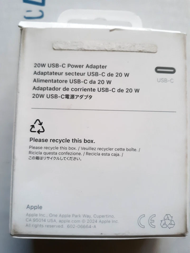 Cargador rápido adaptador de corriente USB-C Apple 20W para iPhone iPad GENUINO Foto 2 de 2