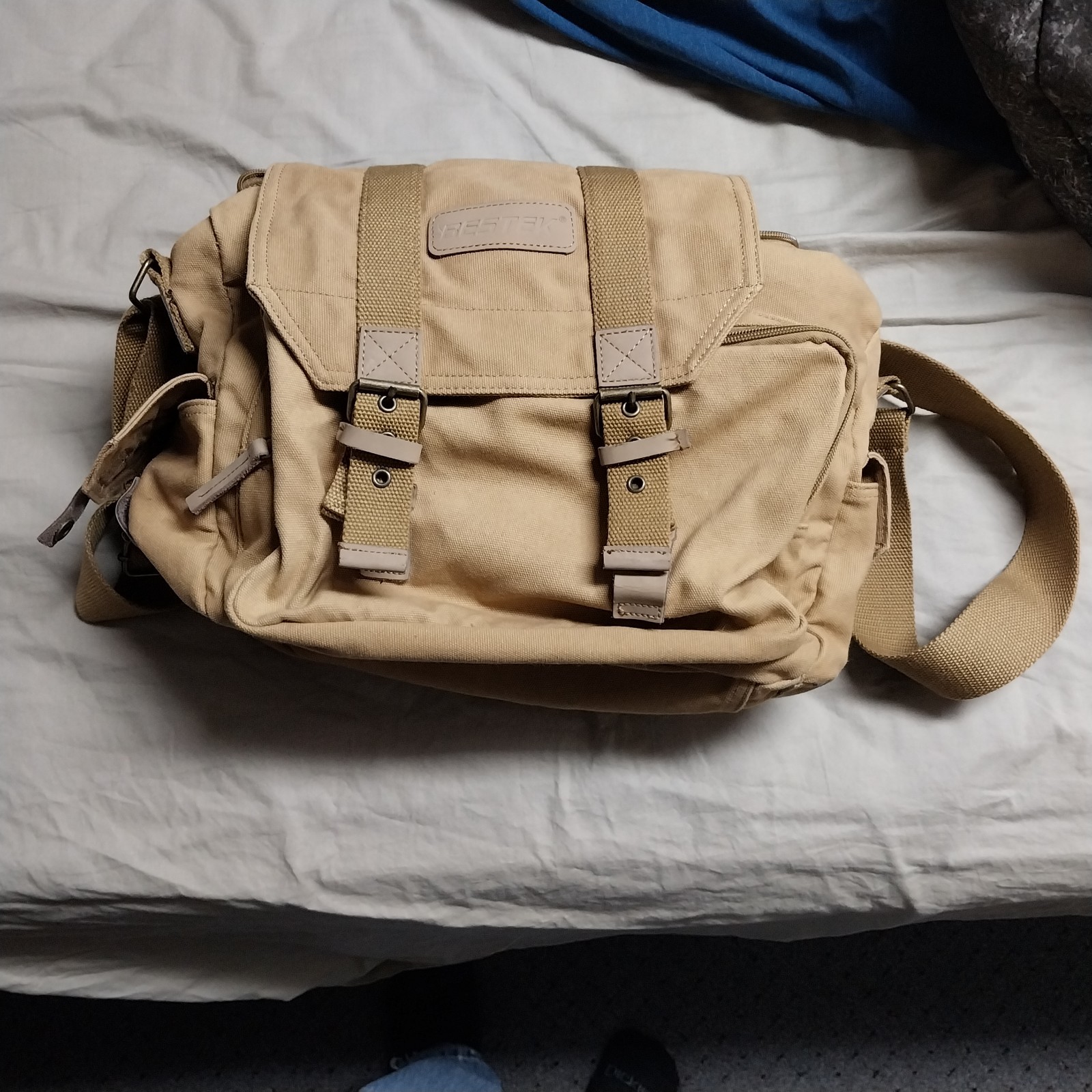 BESTEK Messenger Bag Khaki Canvas Camera Bag 