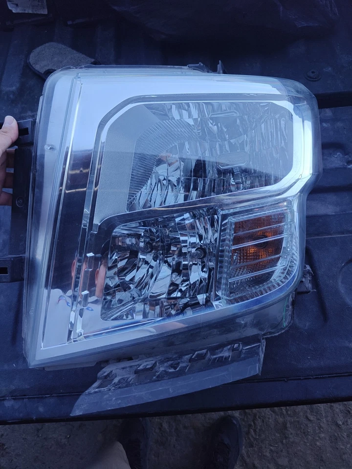 2017-21 Nissan Titan Driver Left Side Halogen Headlight OEM Used - Image 2 of 4