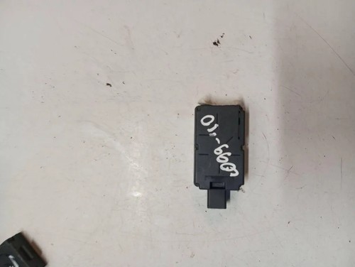 VOLVO V70 II SW Steuergerät für Zentralverriegelung 31252988 2.00 33137105