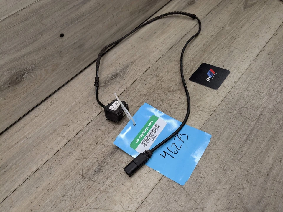 14-19 OEM BMW F15 F16 F85 F86 X5 X6 X5M Rear Acceleration Sensor Module w/ Cable - Image 3 of 4