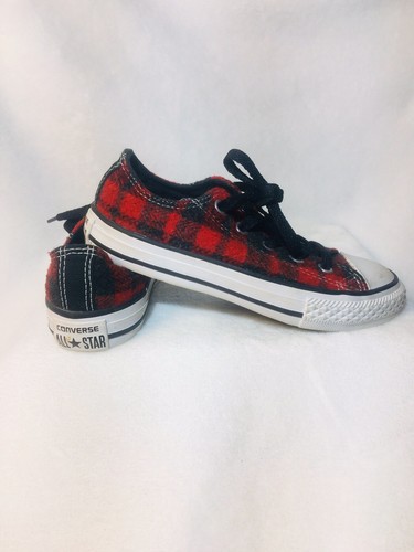 converse red plaid
