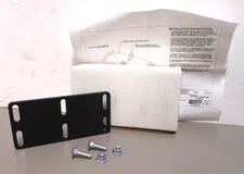 Ledco  OAP  Offset Adapter Plate for use with UATL and any Straight Tube