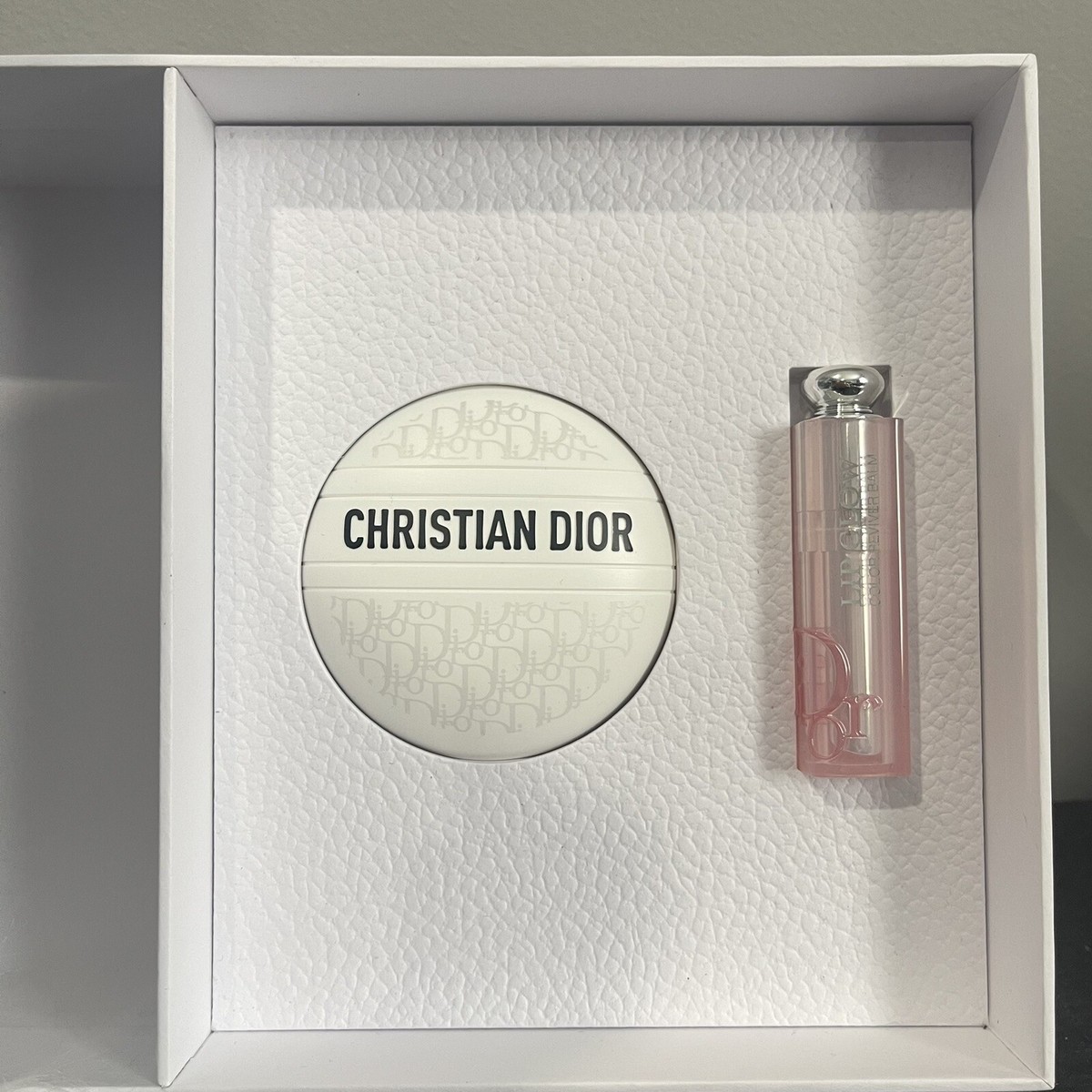 DIOR Around The World VIP Gift Set - Tote Bag, Le Baume & Addict