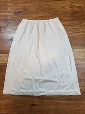 Vtge Lorraine Size Medium Ivory Lace Half Slip