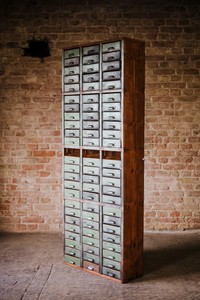 Apothekerschrank Apotheke Werkzeug Schubladen Vintage alt antik Holz