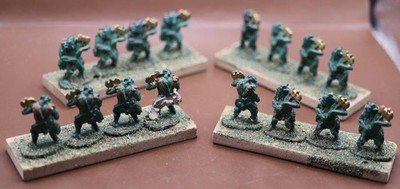 Prinz August 25 mm Fantasy Armeen Hobgoblin mit Zweihandaxt x 16 (CVN059)