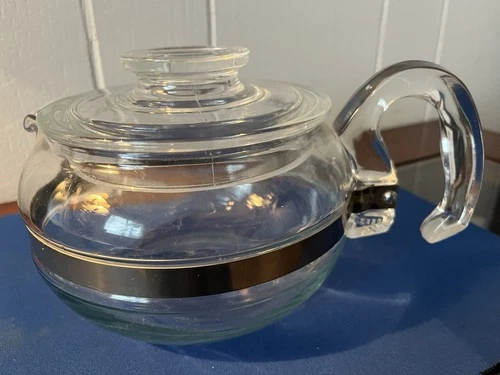 Vintage Pyrex Flameware Tea Pot # 8446-B 6 Cup