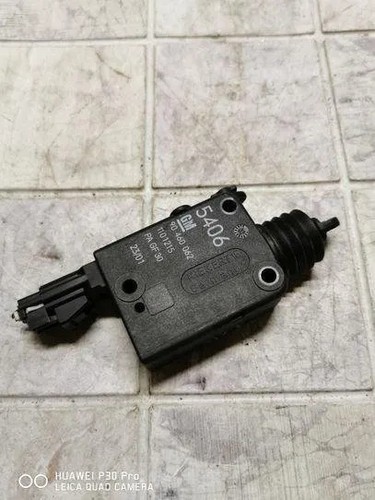 OPEL ASTRA G Estate F35 Zentralverriegelungsmotor 1101215 90460062 18232194