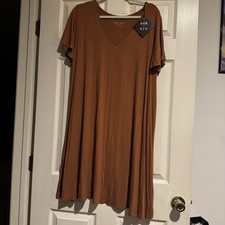 NEW AVA & VIV Brown Dress Size 2X