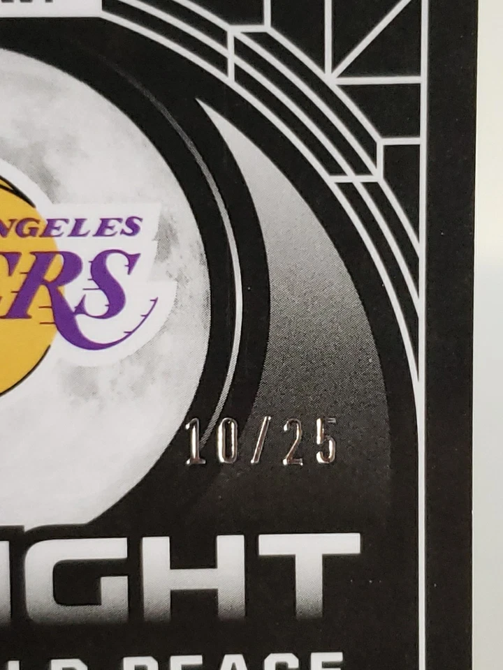 METTA WORLD PEACE 2023-24 Panini Obsidian Twilight Green /25 SSP Lakers - Image 3 of 4