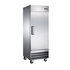Omcan USA 50023 29" One Section Reach-In Freezer w/ Solid Door, Bottom Mount,...